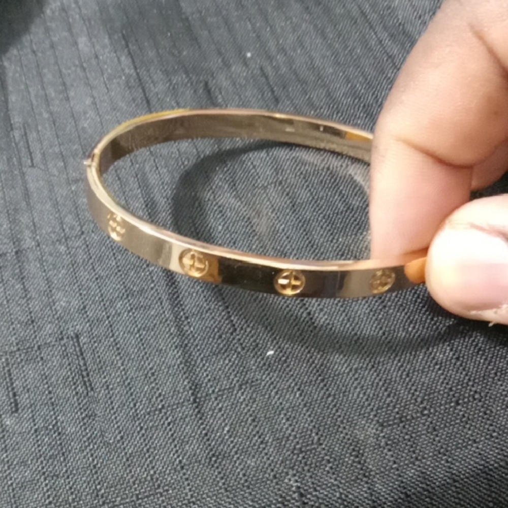 Gold-Tone Stainless Steel Bracelet with Engraved Positivity Design